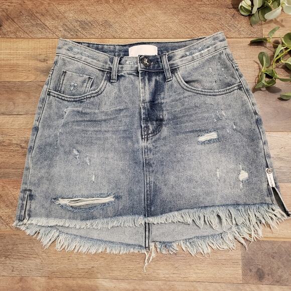 One by One Teaspoon Denim High Waist Super Fitted Short 2020 Mini Skirt - Picture 2 of 12